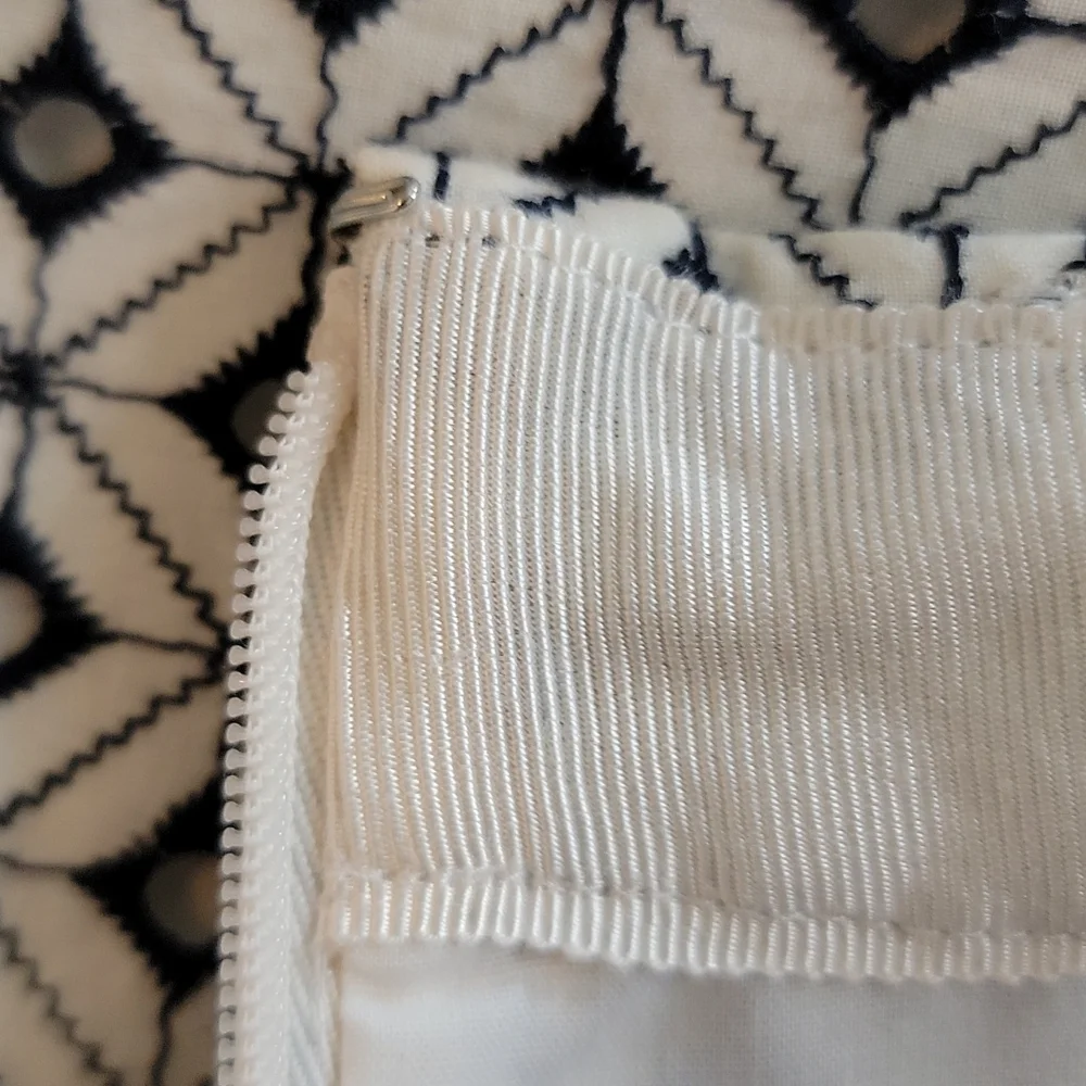 NWT, J.Crew Eyelet Skirt: Flattering! - Picture 13 of 13